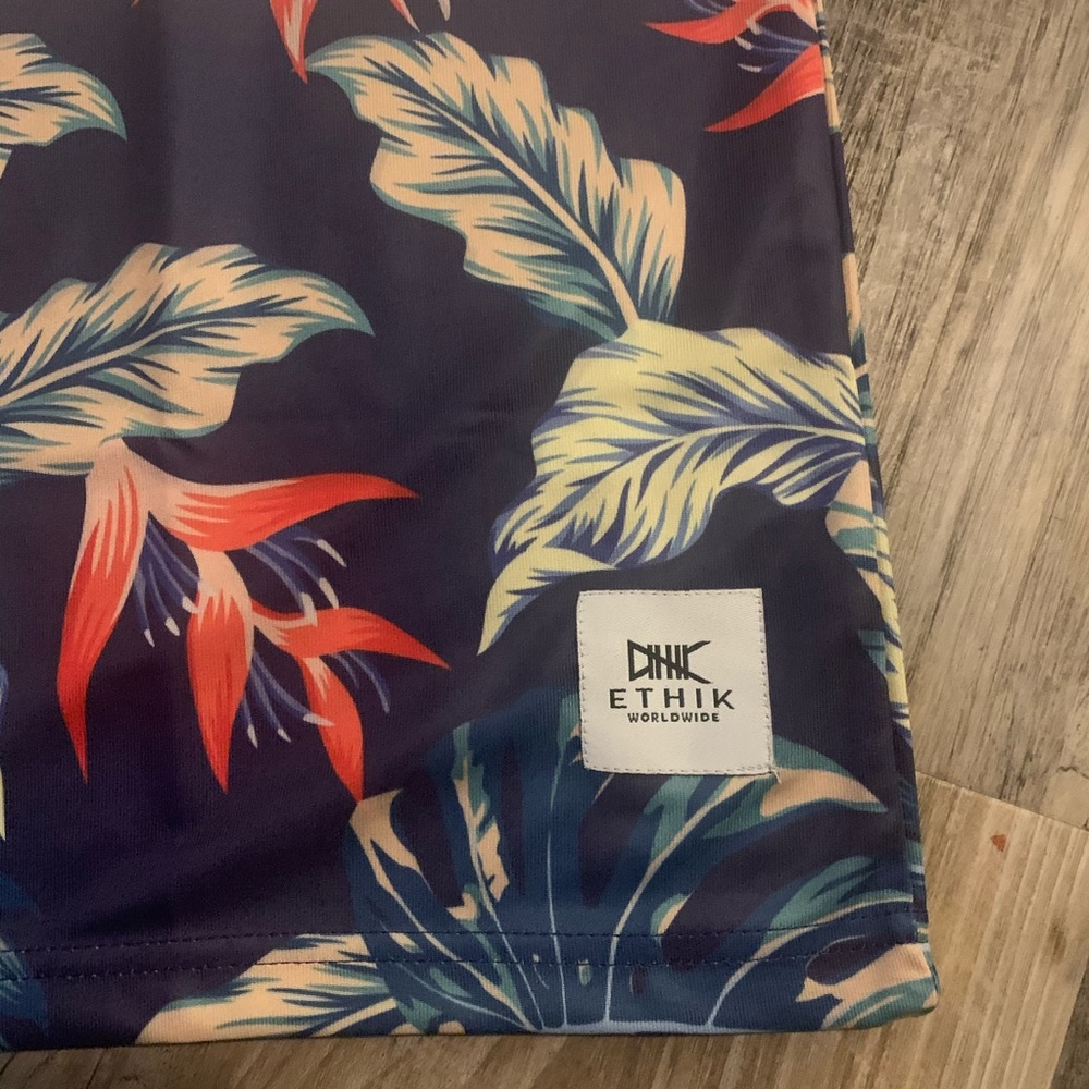 NWT Ethik Color block floral tee - Picture 2 of 6